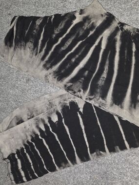Kathmandu Imports Black and Gray Tie-Dye Leggings